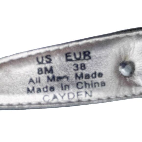 Circus Sam Edelman Cayden T Strap Thong Sandal Black Faux Leather Women’s Size 8 - Picture 11 of 16